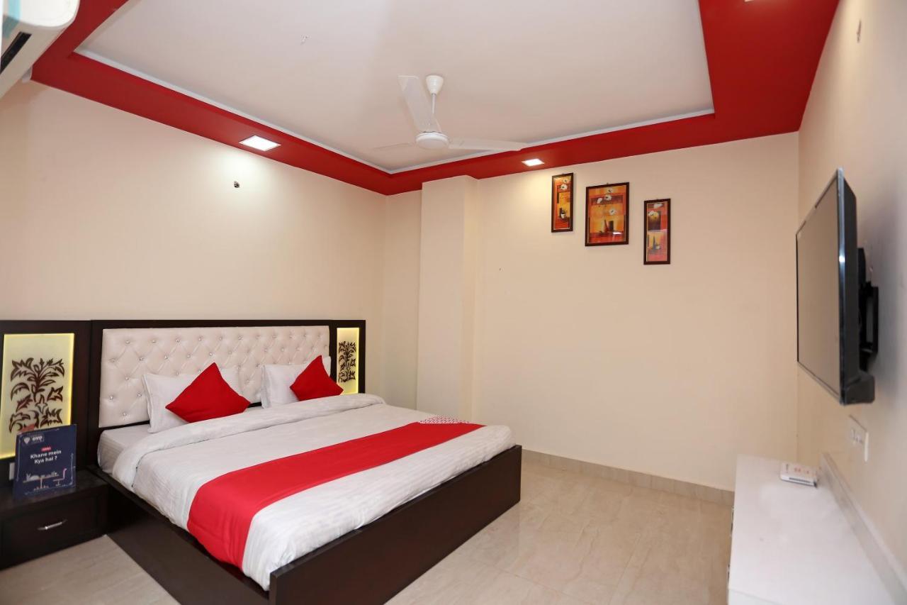 Oyo 23495 Hotel The Park Juhi Bari Экстерьер фото