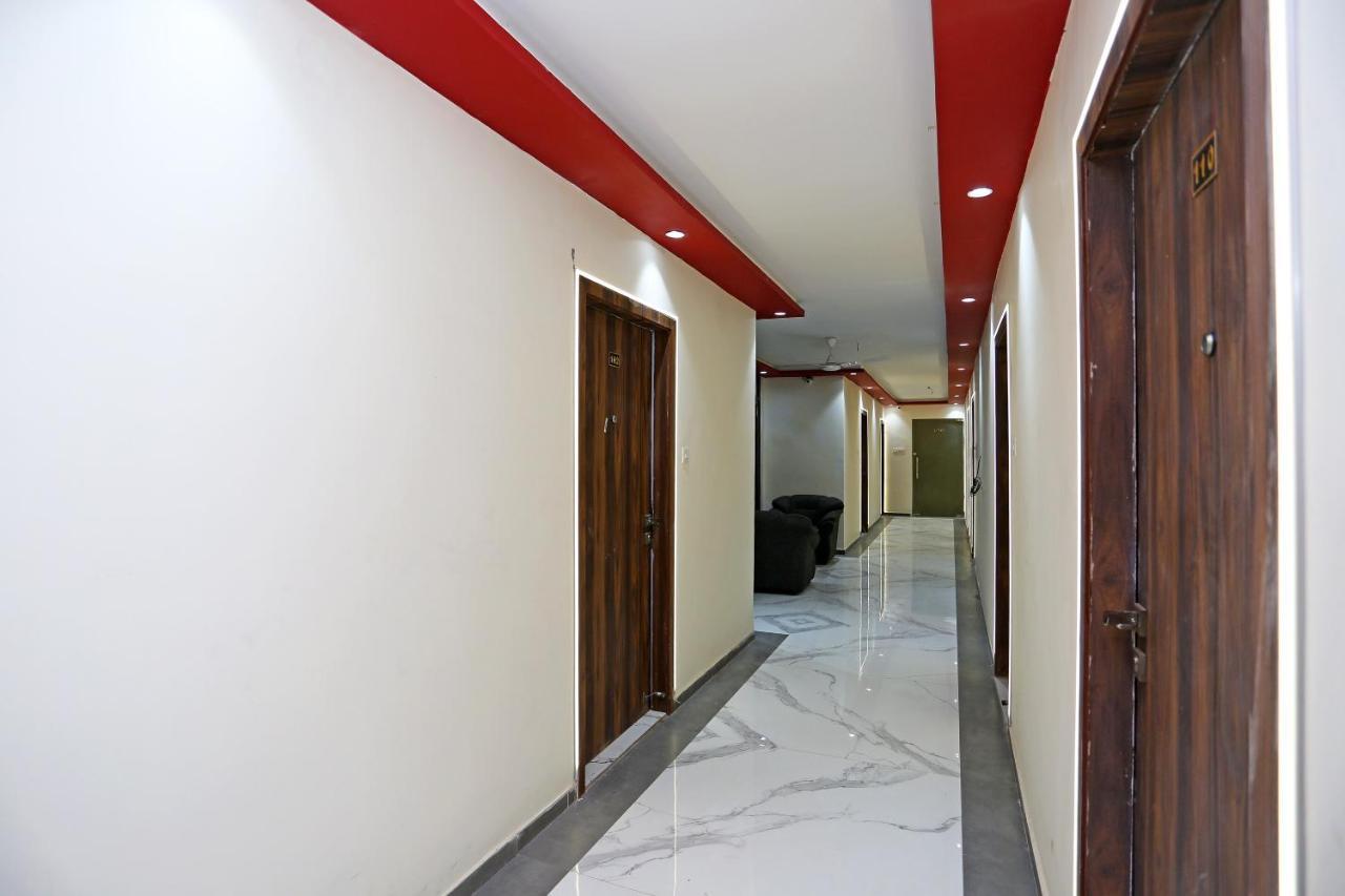 Oyo 23495 Hotel The Park Juhi Bari Экстерьер фото